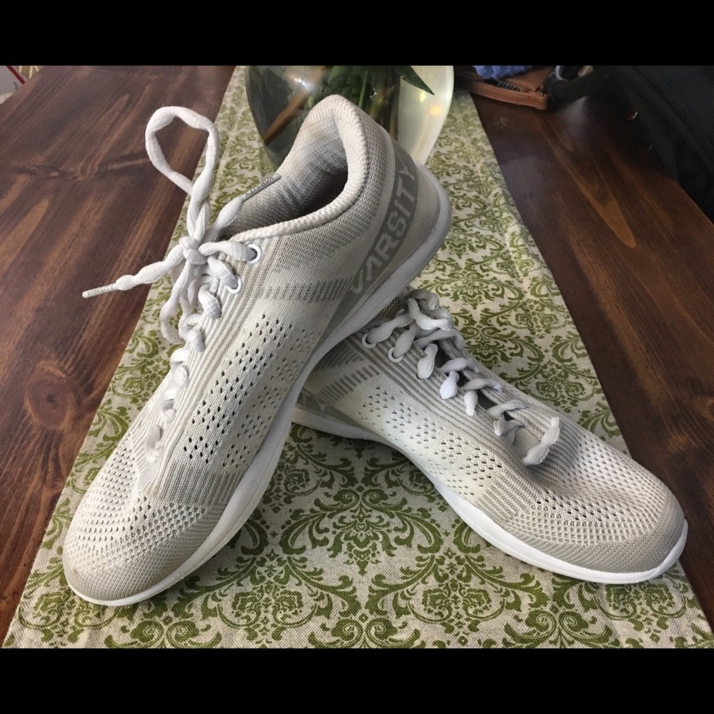 Varsity V-Force Cheer Shoes - Size: 7.5